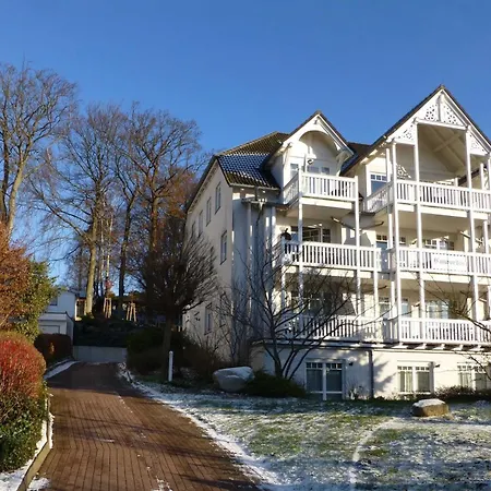 Parkresidenz Concordia, Nr 8 아파트 *